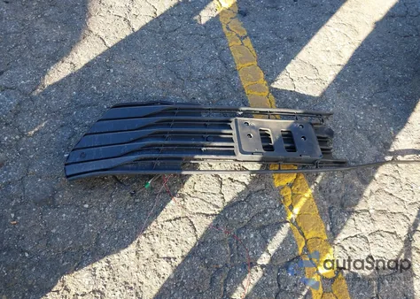 2022 Toyota Sienna Xle from USA, damaged, VIN 5TDJRKEC5NS092736